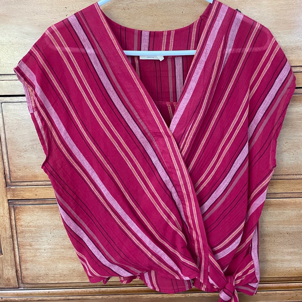 Harper Heritage Francesca’s Wrap Top, Size Large